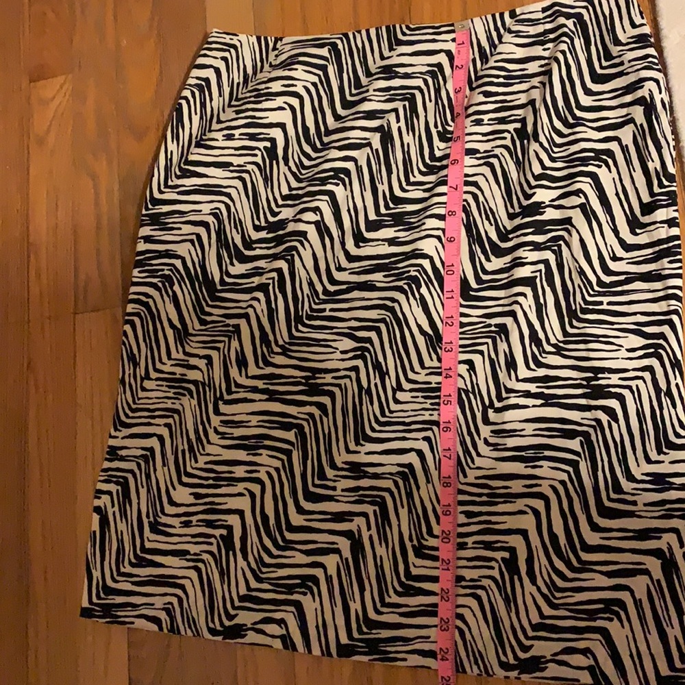Anne Klein Zebra Plus Size print skirt - Picture 8 of 8